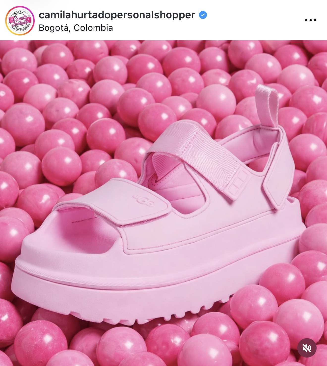 UGG Sandals Goldenglow Rosadas
